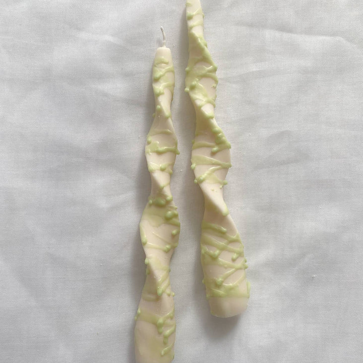 Pistachio Drizzle Ribbon Kerzen Set. Vegan, Soja.