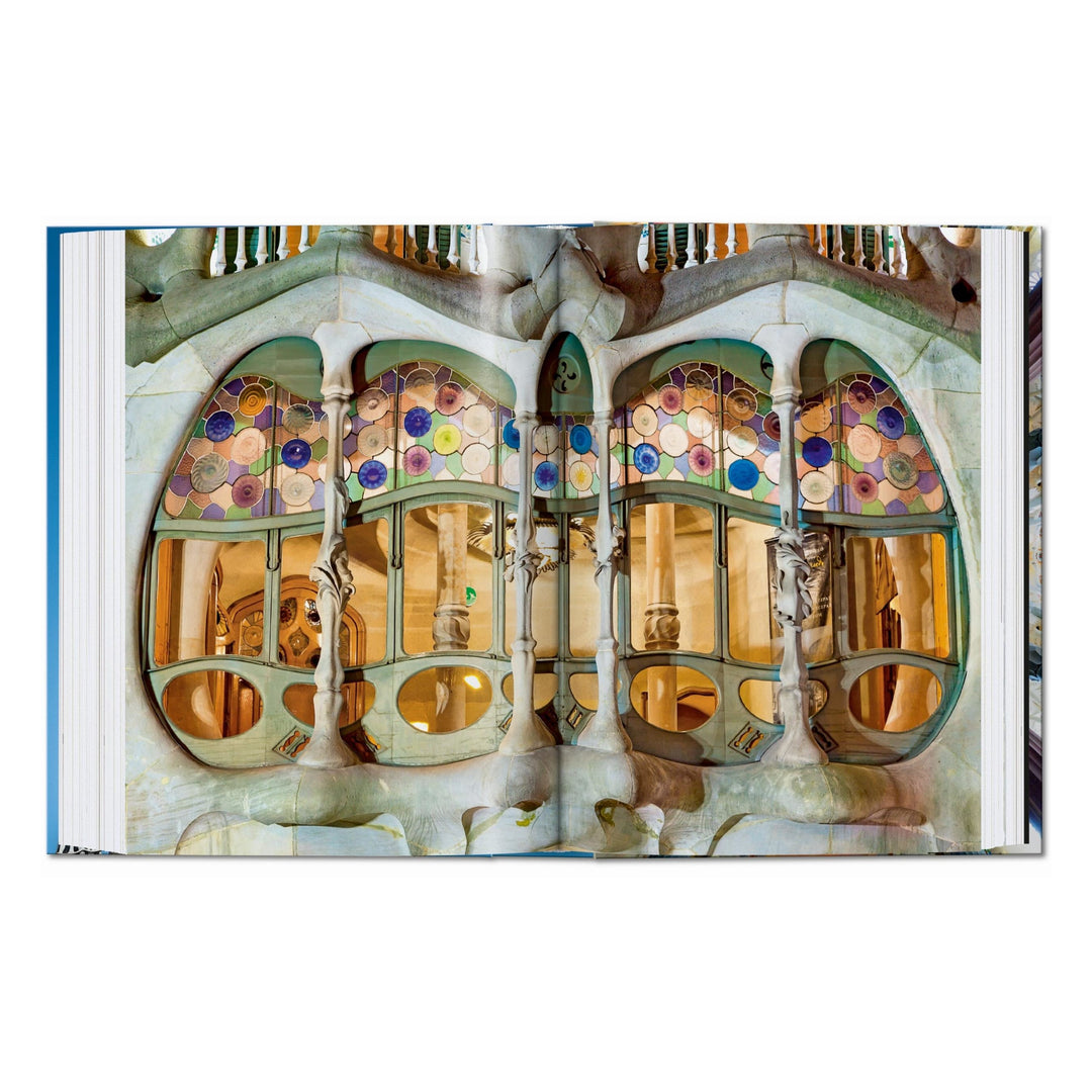 Gaudí. L'opera completa. 45th Ed. (Italian)